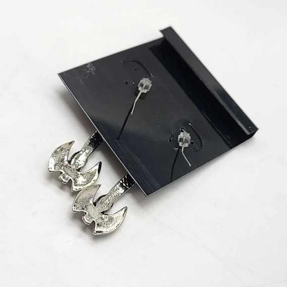 Lindenwold Siver Tone Gothic Executioners Axe Skull Dangle Earrings Hall… - Picture 4 of 4